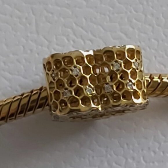 Pandora Shine Honeycomb Lace Heart Charm with Clear Zirconia 767039CZ- VERY RARE - Picture 14 of 16